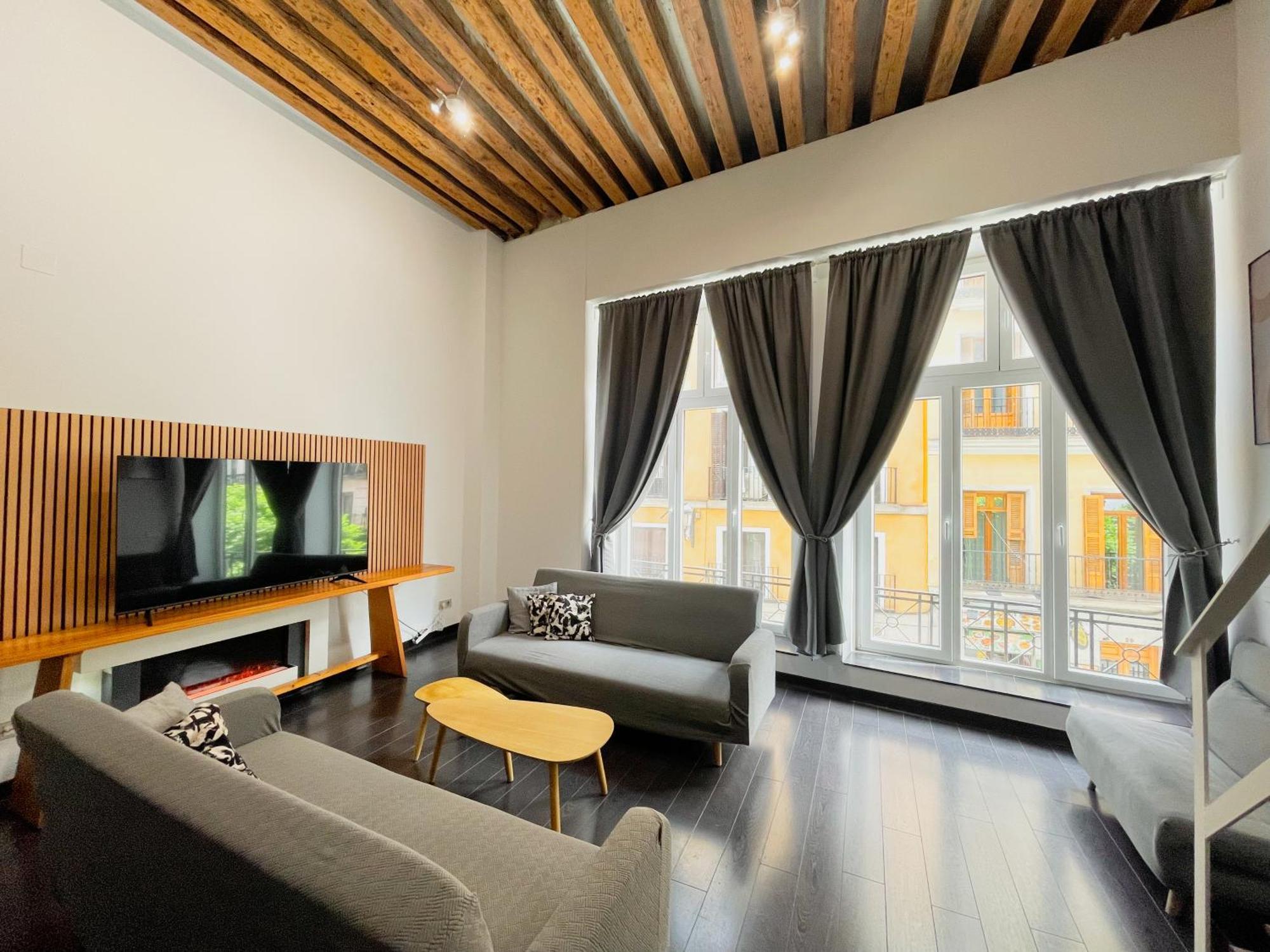 Apartamento Carretas Duplex Exterior Izquierda Madrid Exterior foto